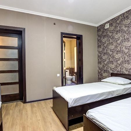 Opera Bed&Breakfast 比什凯克 外观 照片